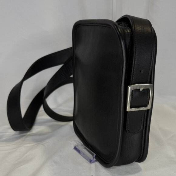 Vintage Coach Camera Crossbody Leather Bag, 9817, Made in USA (1999) - Picture 5 of 11